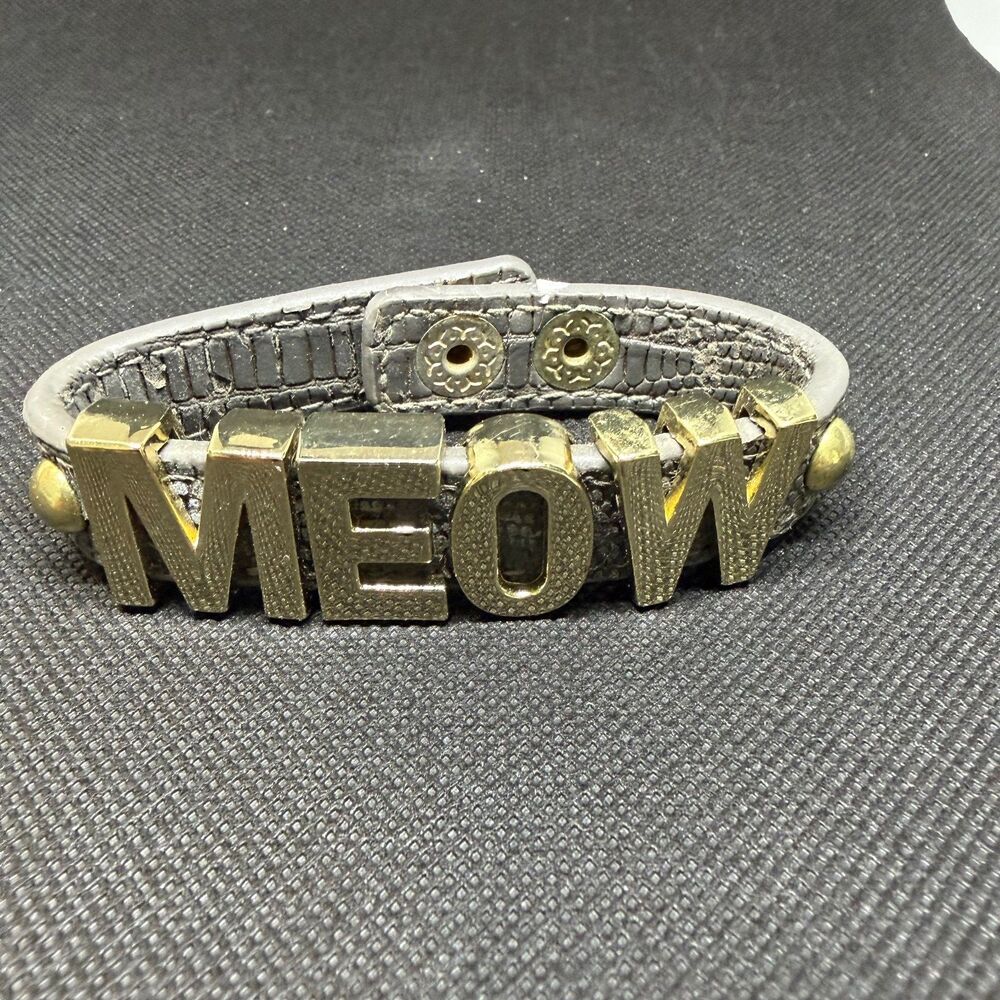 BCB Generation MEOW Cuff Bracelet Gold Tone Letter Gray Faux Leather Snap VTG